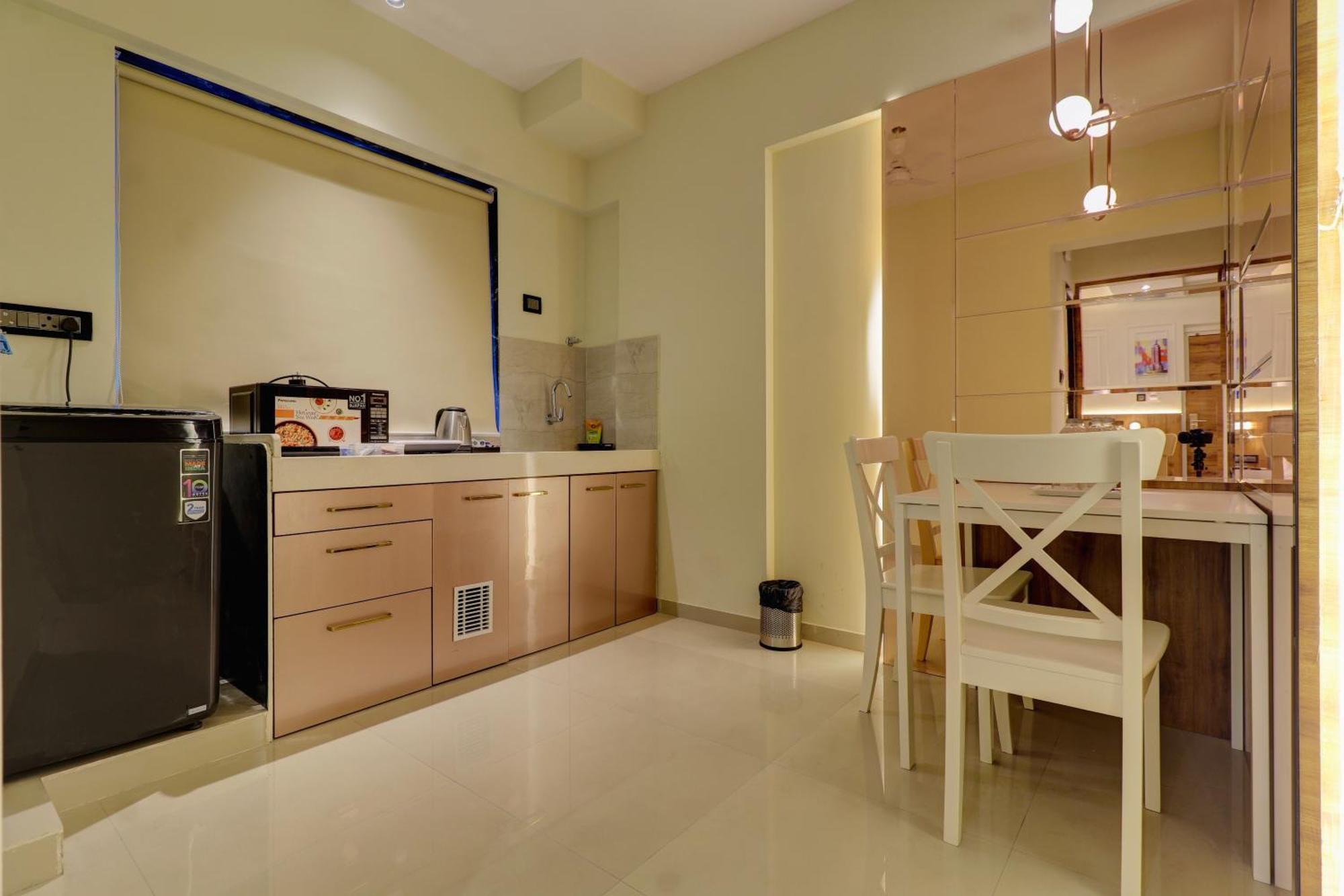 Home2 Suites And Service Apartments, Mumbai Airport Luaran gambar