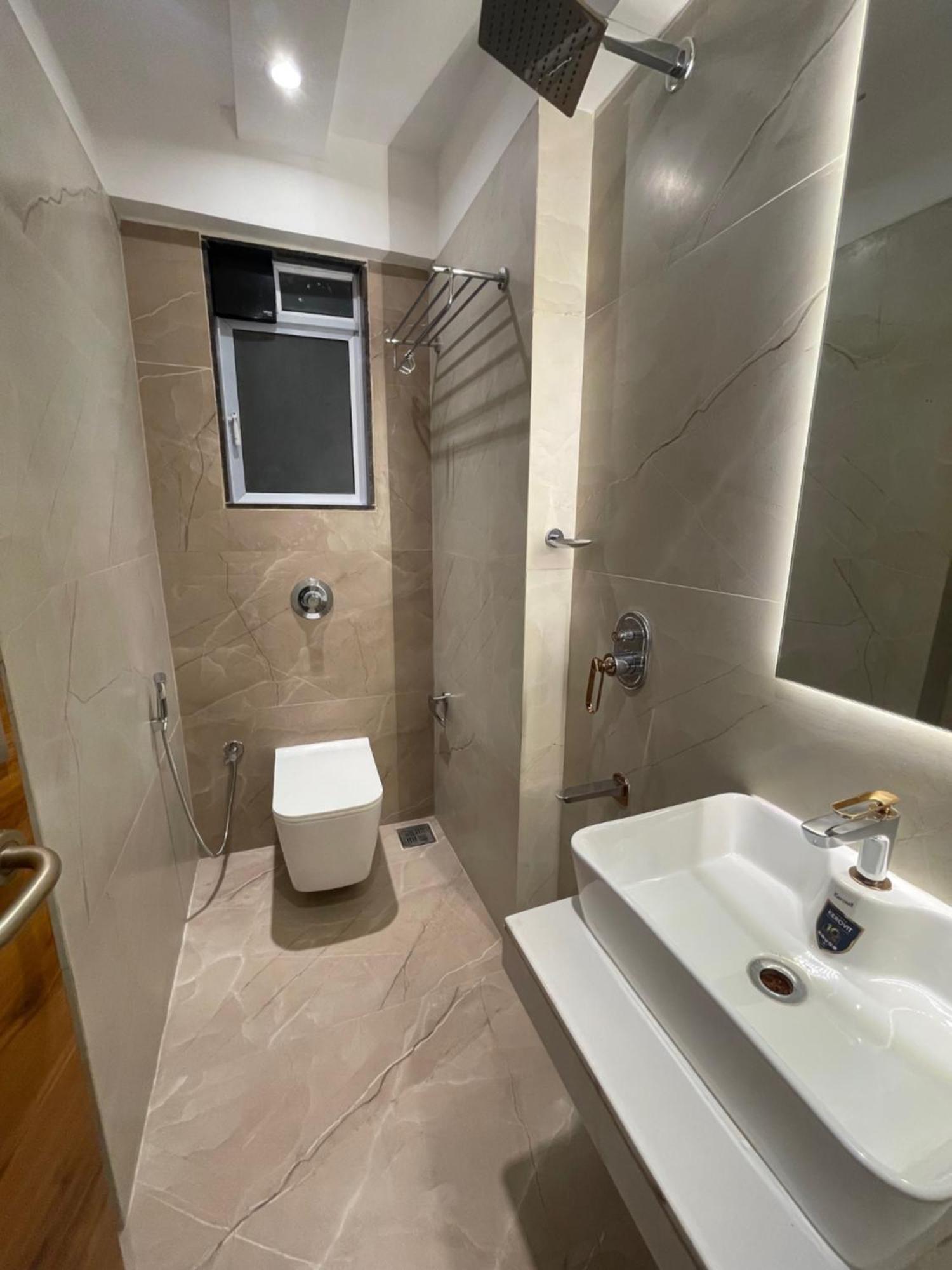 Home2 Suites And Service Apartments, Mumbai Airport Luaran gambar