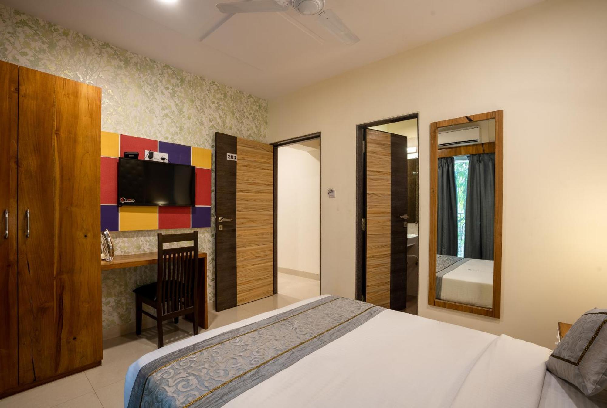 Home2 Suites And Service Apartments, Mumbai Airport Bilik gambar